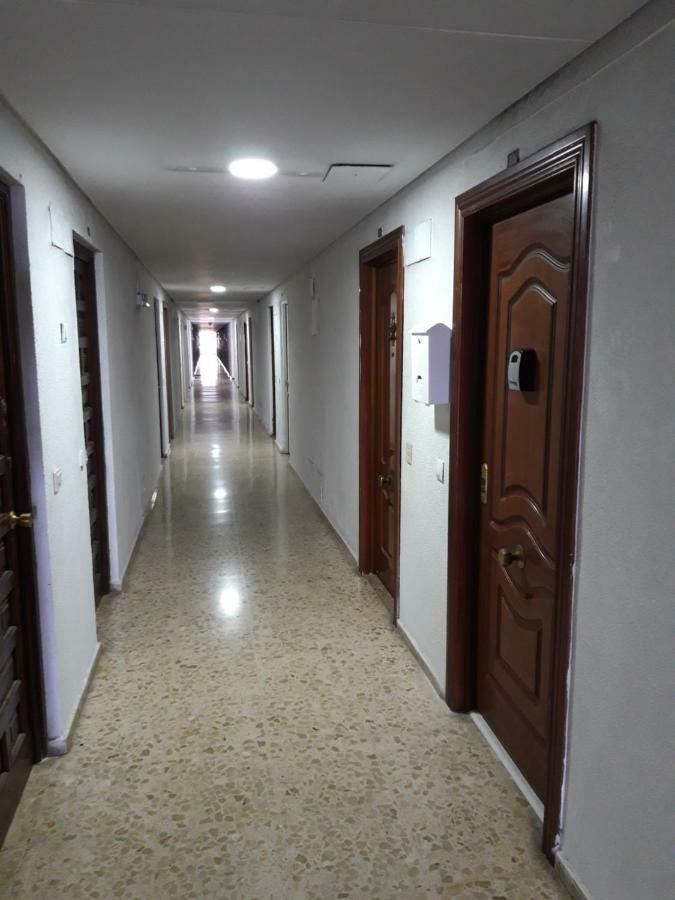 Апартаменти Confortable Estudio Con Terraza, Vistas A La Montana, Mar Y Mas Торремолінос Екстер'єр фото