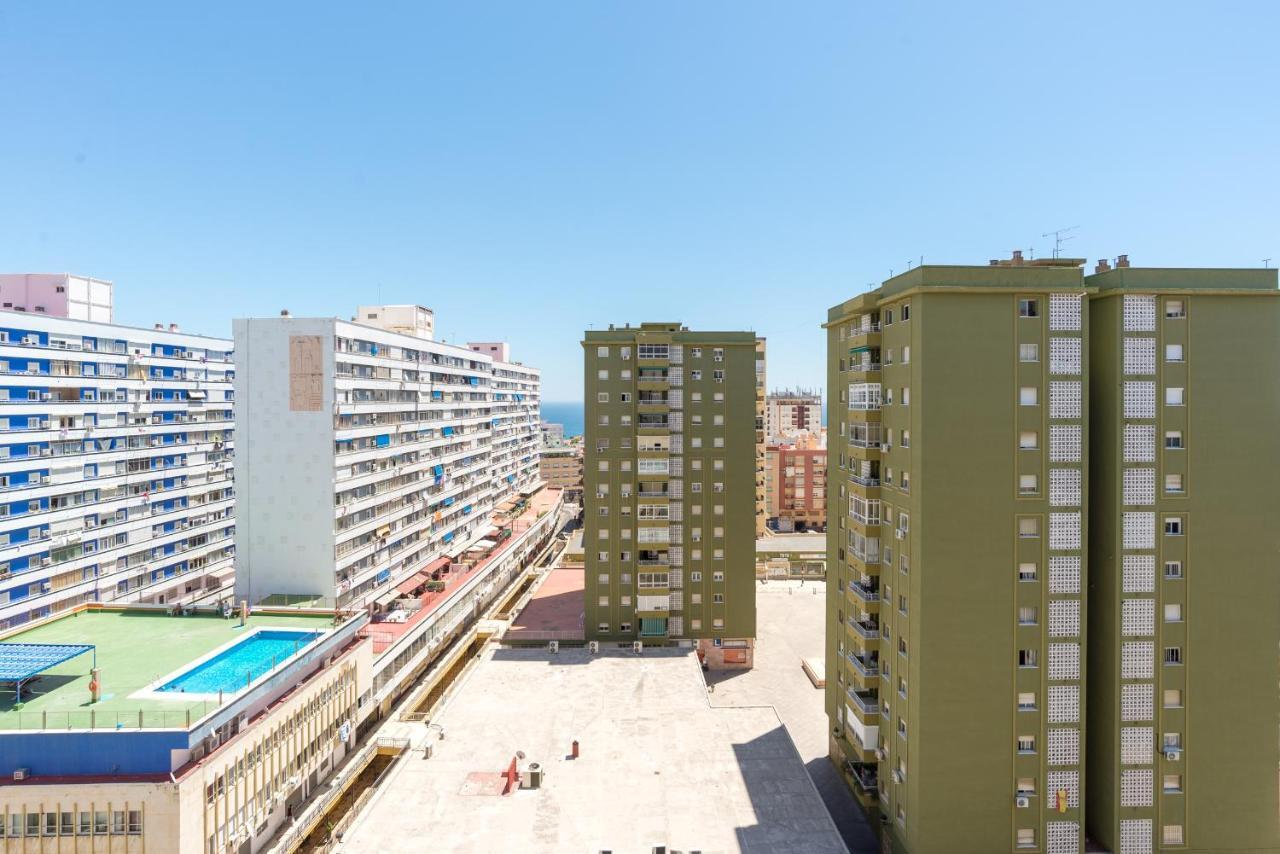 Апартаменти Confortable Estudio Con Terraza, Vistas A La Montana, Mar Y Mas Торремолінос Екстер'єр фото